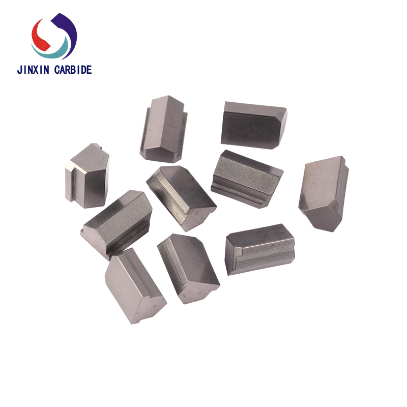 Qual è la differenza tra Cermet e carburo cementato?