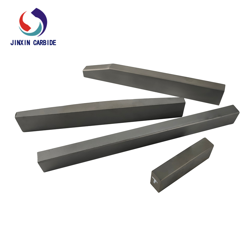 Barra in carburo di tungsteno da 105 * 20 * 10 mm per la produzione di sabbia per frantoio VSI